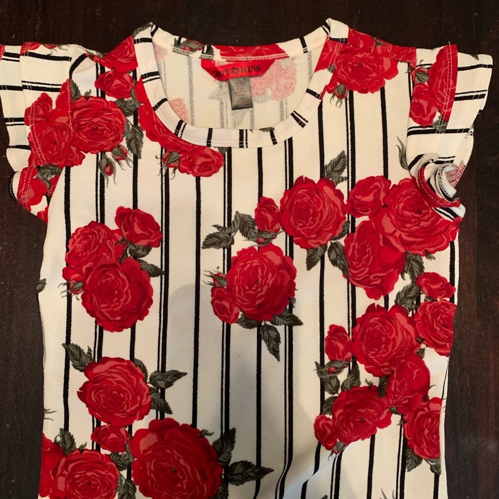 Cute top